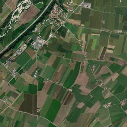 Montanera High Resolution Satellite Map