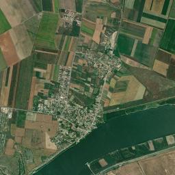 Stelnica High Resolution Satellite Map