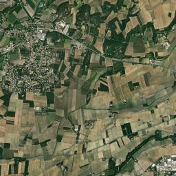 Grillon High Resolution Satellite Map