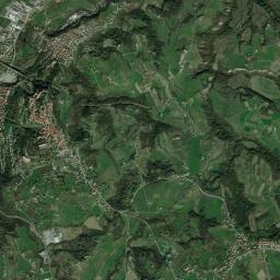 Piazza High Resolution Satellite Map