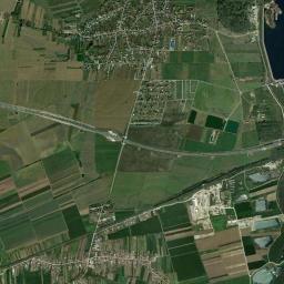 Slătioara High Resolution Satellite Map