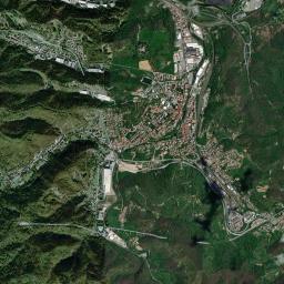 Carcare High Resolution Satellite Map