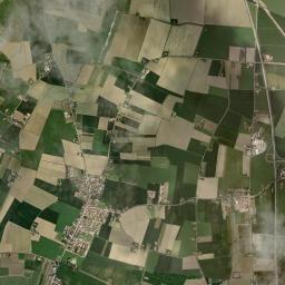 Santo Stefano-Carraie High Resolution Satellite Map