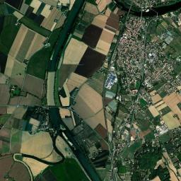 Aiguillon High Resolution Satellite Map