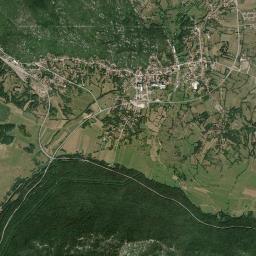 Gračac High Resolution Satellite Map