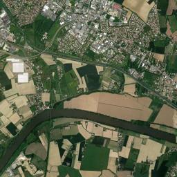 Castelculier High Resolution Satellite Map