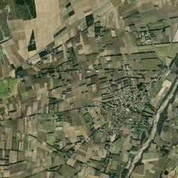 Violès High Resolution Satellite Map