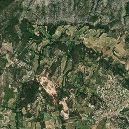 Bédoin High Resolution Satellite Map