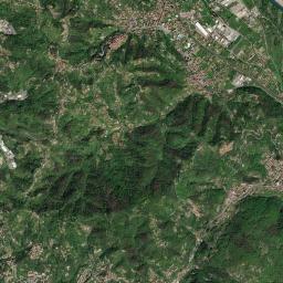 Arcola High Resolution Satellite Map