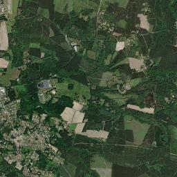 Saint-Julien-en-Born High Resolution Satellite Map