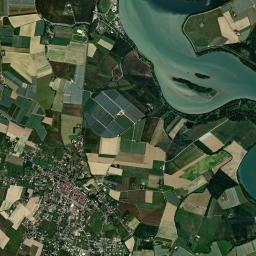 Saint-Nicolas-de-la-Grave High Resolution Satellite Map