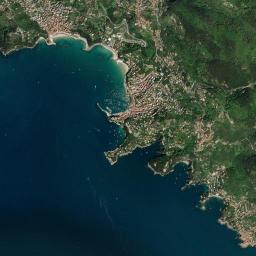 San Terenzo High Resolution Satellite Map
