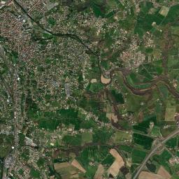 Carmaux High Resolution Satellite Map