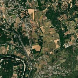 Vézénobres High Resolution Satellite Map