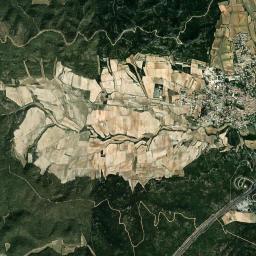 Tavel High Resolution Satellite Map