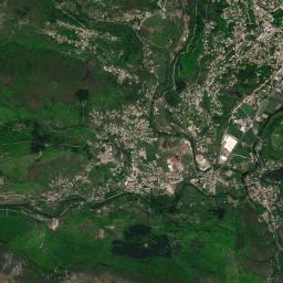 Avèze High Resolution Satellite Map