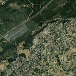 Rochefort-du-Gard High Resolution Satellite Map