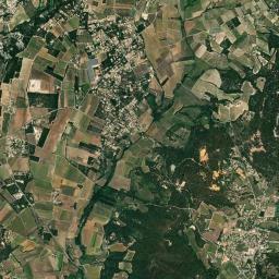 Gargas High Resolution Satellite Map