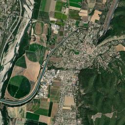 Oraison High Resolution Satellite Map