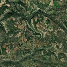 Saignon High Resolution Satellite Map