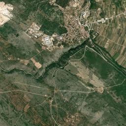 Drniš High Resolution Satellite Map