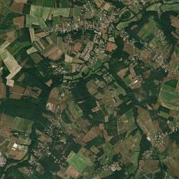 Villaudric High Resolution Satellite Map