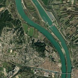 Beaucaire High Resolution Satellite Map
