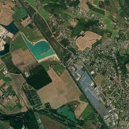 Castelnau-d'Estrétefonds High Resolution Satellite Map