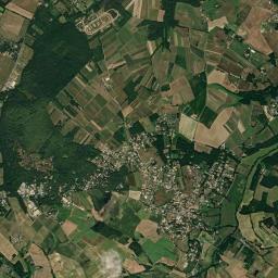 Vacquiers High Resolution Satellite Map