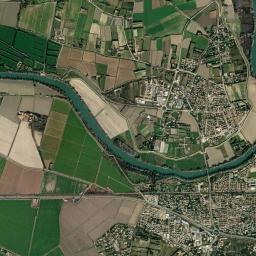 Fourques High Resolution Satellite Map