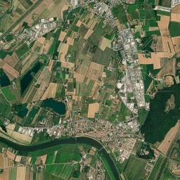 Calcinaia High Resolution Satellite Map