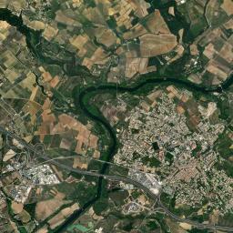 Gignac High Resolution Satellite Map