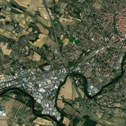 Castres High Resolution Satellite Map