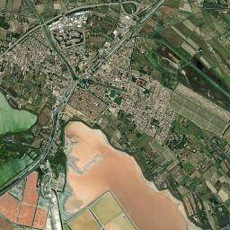 Aigues-Mortes High Resolution Satellite Map