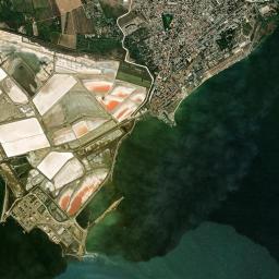 Berre-l'Étang High Resolution Satellite Map