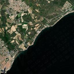 Loupian High Resolution Satellite Map