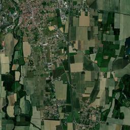 Vic-en-Bigorre High Resolution Satellite Map