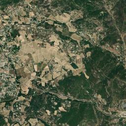 Le Plan-de-la-Tour High Resolution Satellite Map