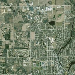 Cedarburg High Resolution Satellite Map