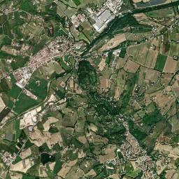 Passo di Treia High Resolution Satellite Map