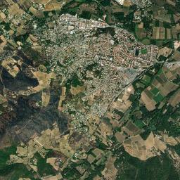 Cogolin High Resolution Satellite Map