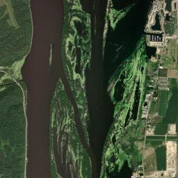 Great River Rd, McGregor, IA 52157 Satellite Map