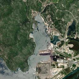 Grad Ploče High Resolution Satellite Map