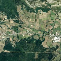 Arruazu High Resolution Satellite Map