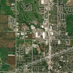 2100-2130 Broadway Street, Yankton, SD Satellite Map