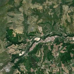 Campli High Resolution Satellite Map