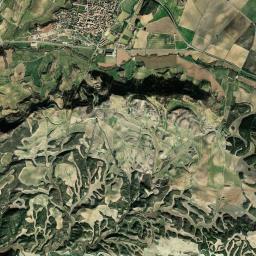 Obanos High Resolution Satellite Map