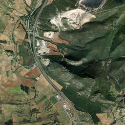 Unzué High Resolution Satellite Map