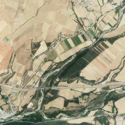 Puente la Reina de Jaca High Resolution Satellite Map