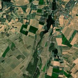 Casalarreina High Resolution Satellite Map